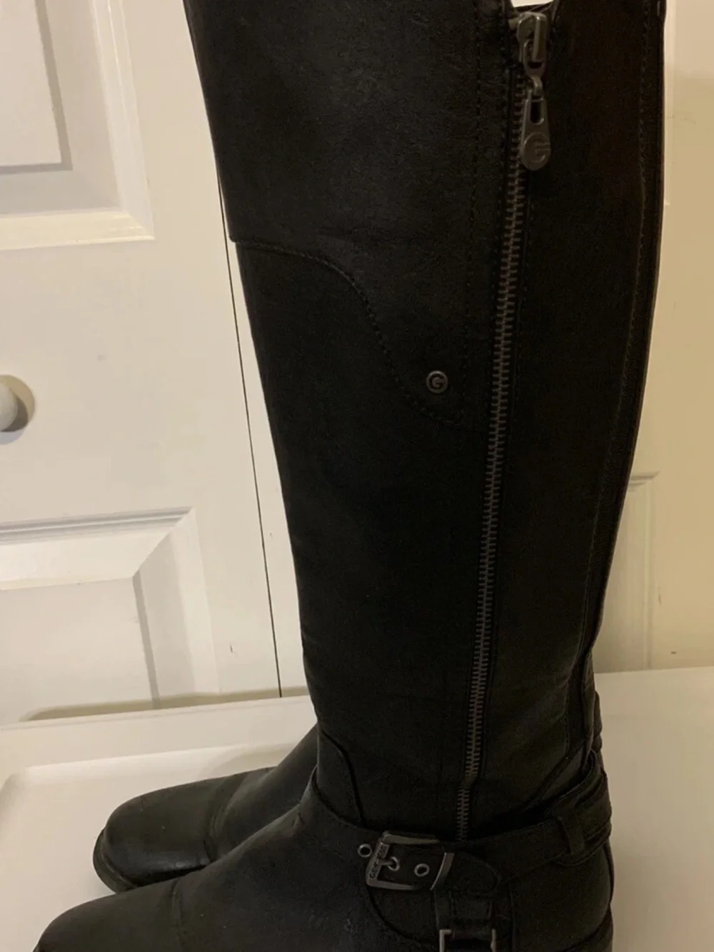 G by Guess tall black